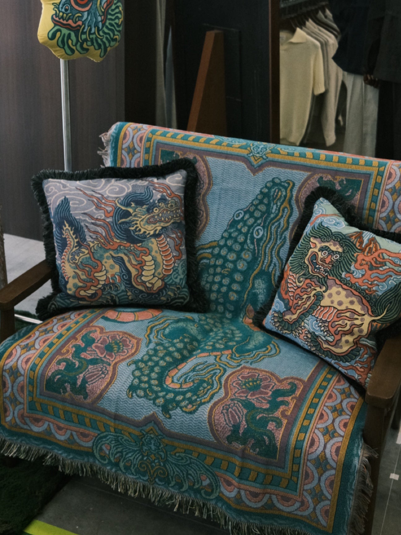 Karashishi Cushion Cover